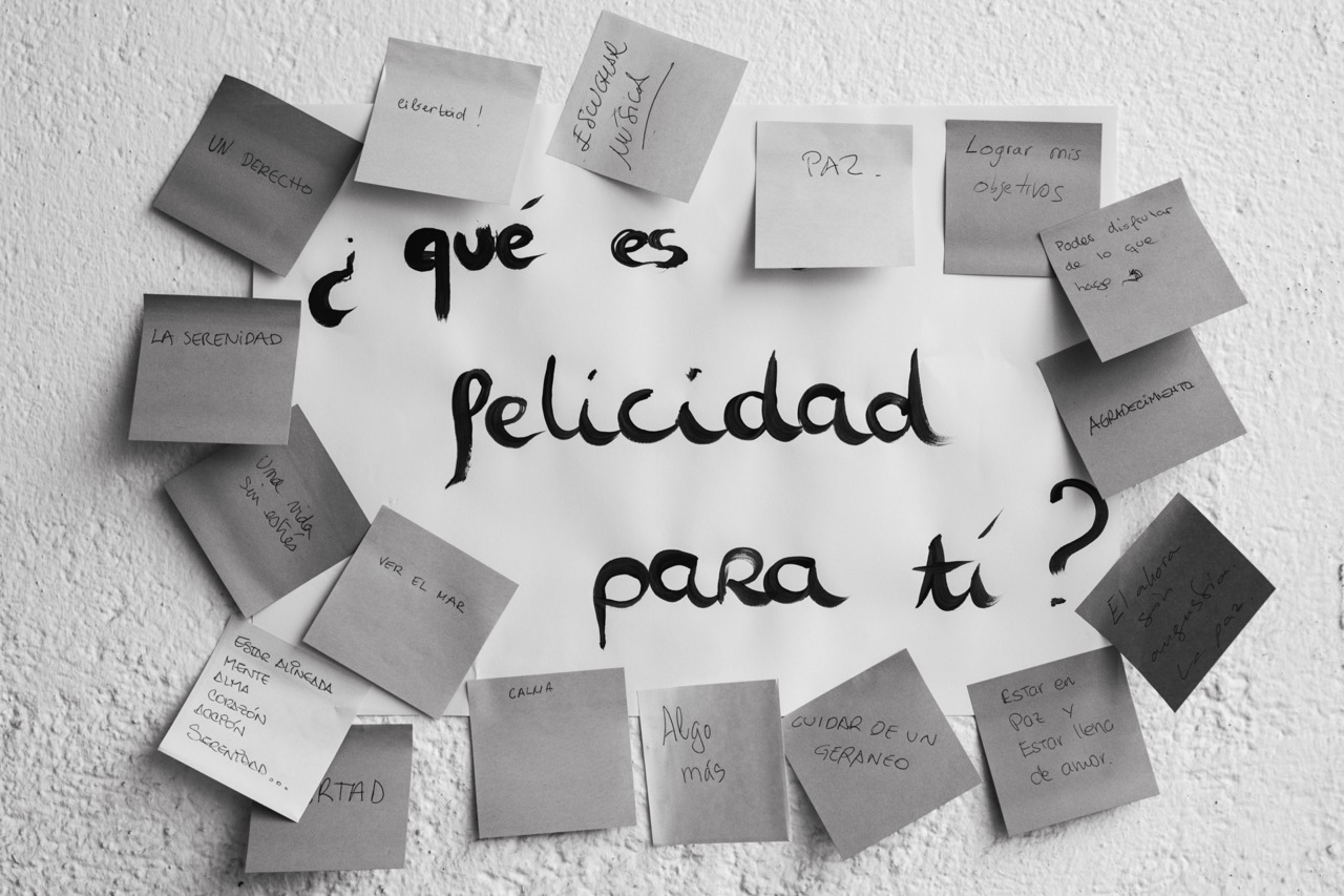Fotoperformance_Mirarse_©AlenkaRobine-12